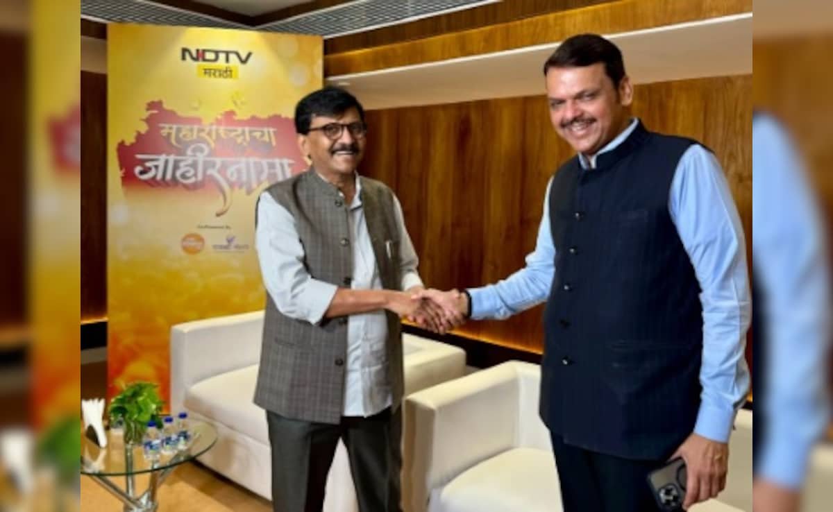 A D Fadnavis-Sanjay Raut Bonhomie Moment At NDTV Event